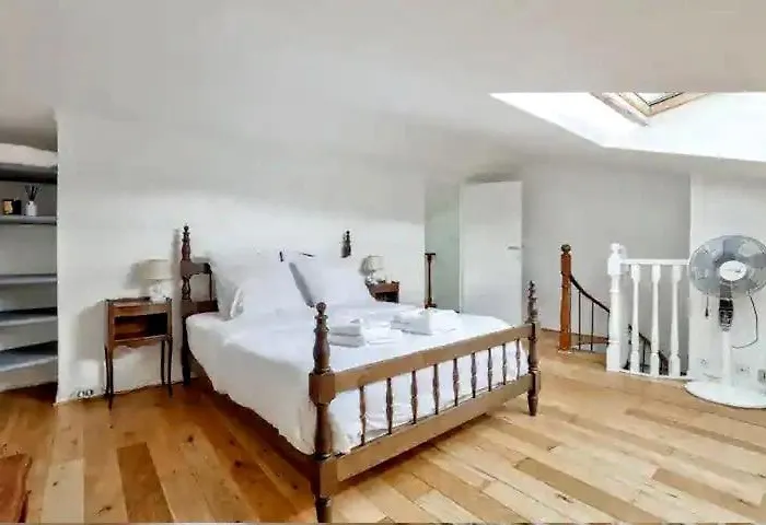 דירה Chez Camille *